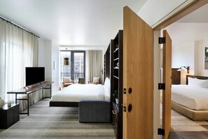 Premium bedding, pillow-top beds, in-room safe, individually decorated - Halcyon, a hotel in Cherry Creek, Denver (Denver)