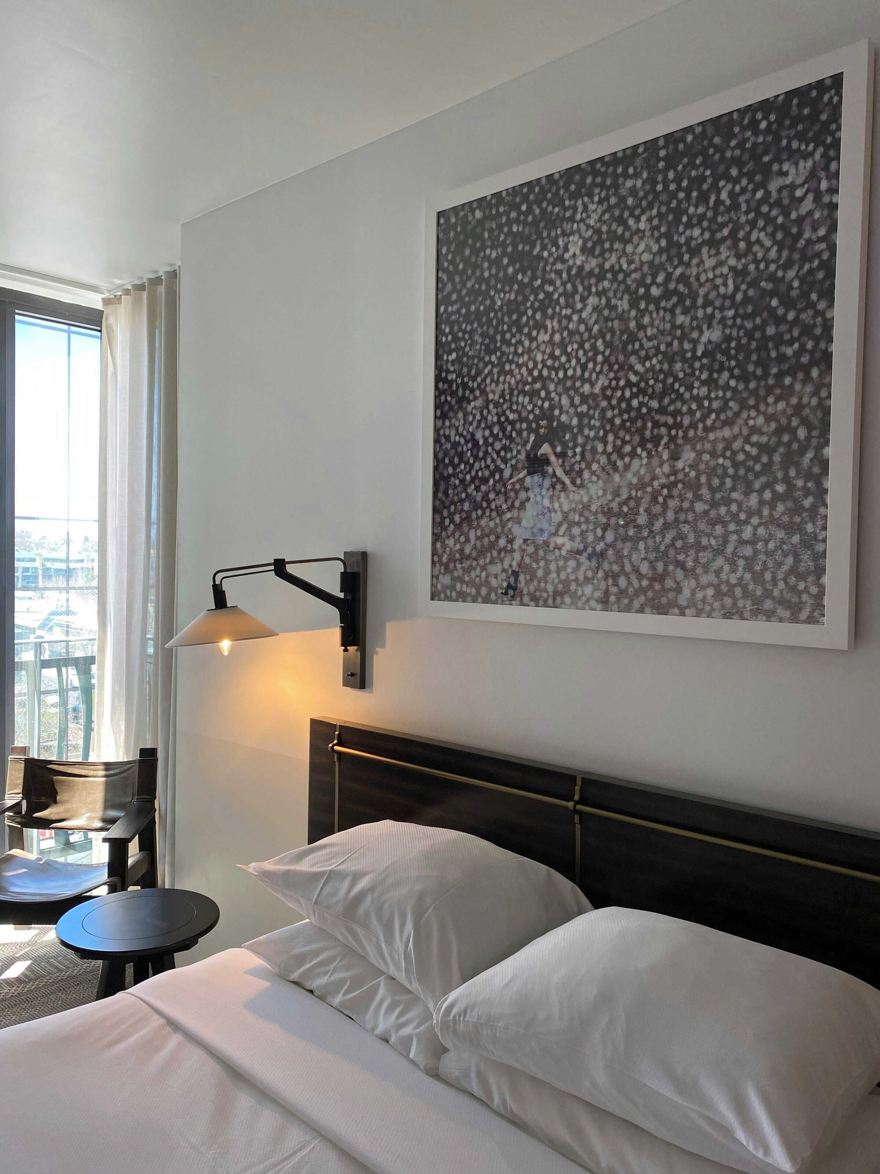 Luxe beddengoed, pillowtop-bedden, een kluis op de kamer