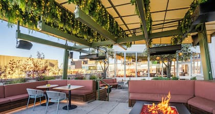 Halcyon - a hotel in Cherry Creek