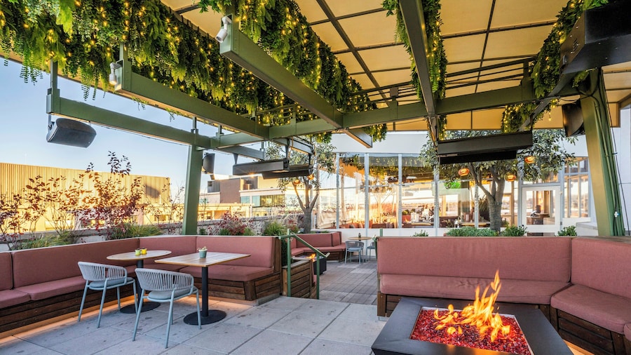 Halcyon - a hotel in Cherry Creek