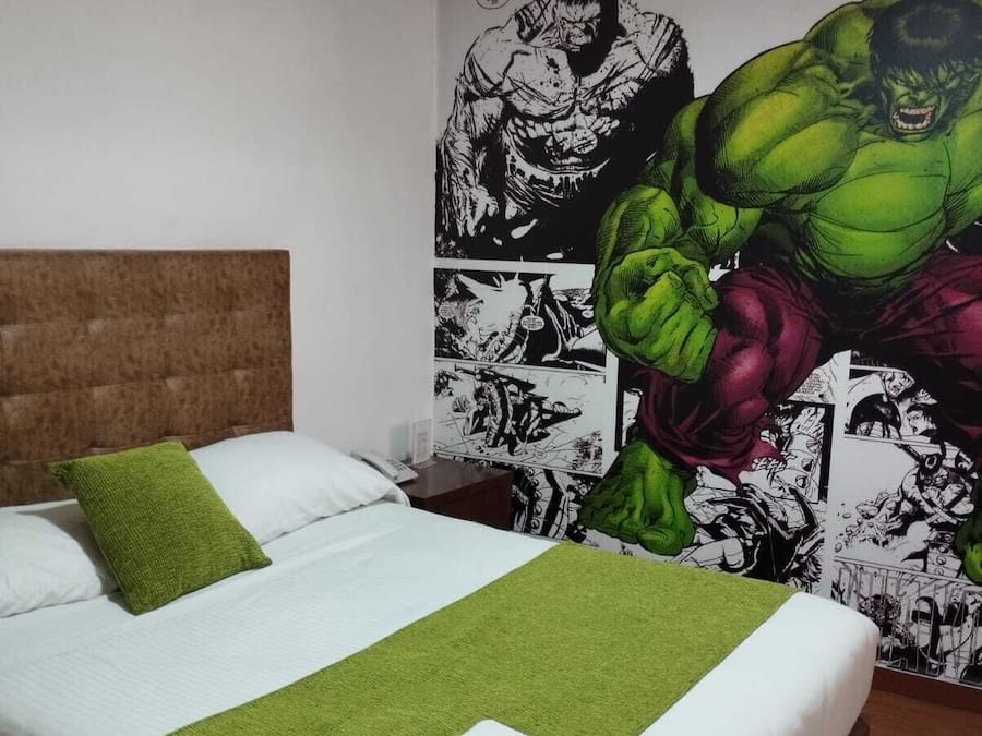 Luxe beddengoed, individueel gedecoreerd, gratis wifi, beddengoed