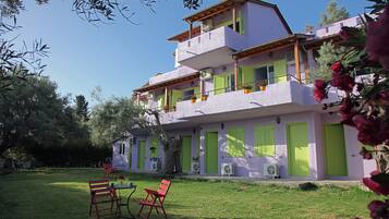 Enceinte de lâhĂ©bergement