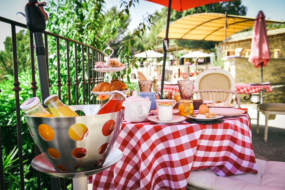 Le Palais d'Aglaé by null