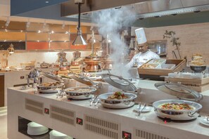 Buffet - Rosh Olaya Hotel (Riyadh)