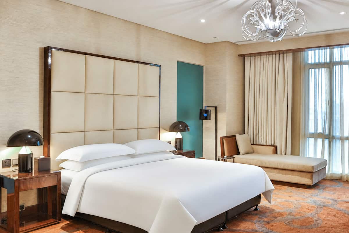 Royal Suite, 1 Bedroom | Minibar, in-room safe, desk, laptop workspace