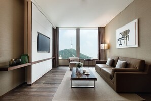 Junior Suite, 1 King Bed, Non Smoking, Tower | Living room | 49-inch LED TV with satellite channels, TV - Courtyard by Marriott Seoul Namdaemun (Seoul)