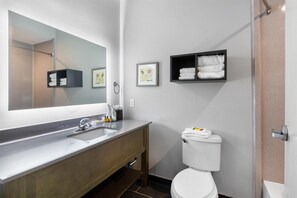 Free toiletries, hair dryer, towels, soap - Best Western Plus Regency Park (Walker)