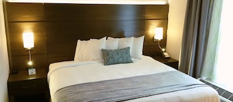 Best Western Plus Prien Lake Hotel & Suites - Lake Charles