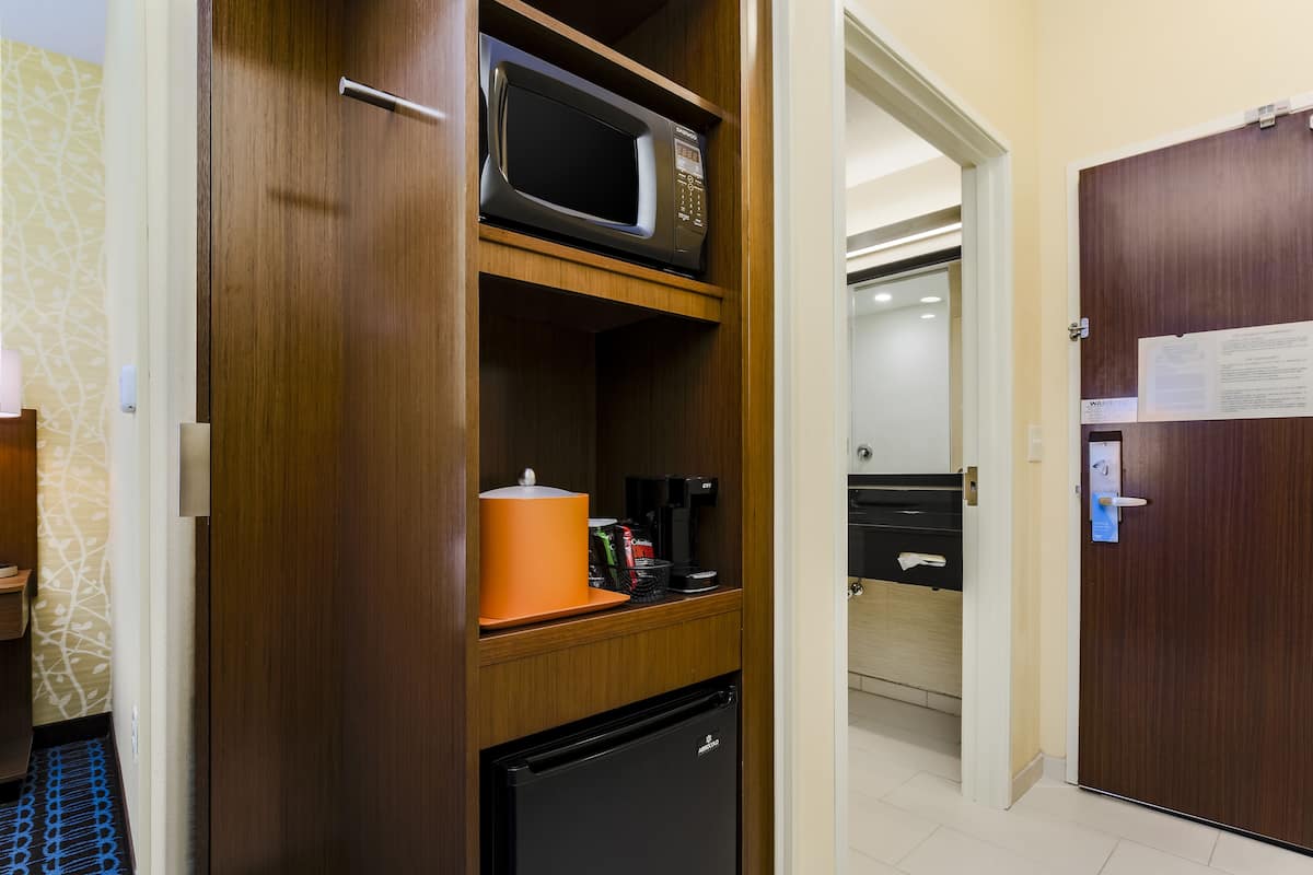 in-room safe, desk, laptop workspace, iron/ironing board