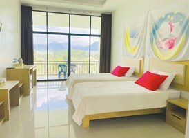 In-room safe, individually decorated, desk, laptop workspace