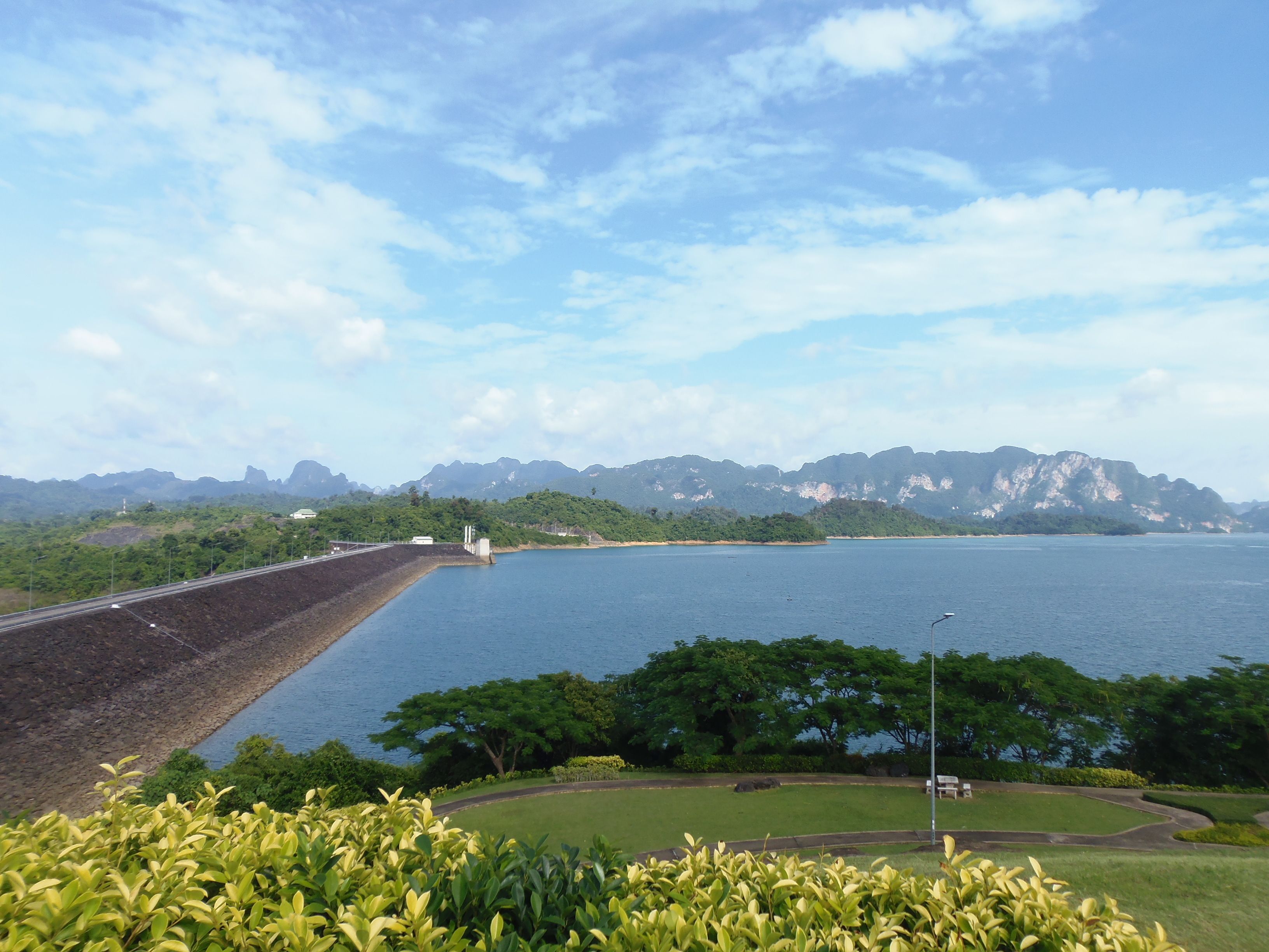 Pemandangan dari hartanah