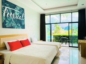 In-room safe, individually decorated, desk, laptop workspace - Takhun Mountain View Hotel (Ban Ta Khun)