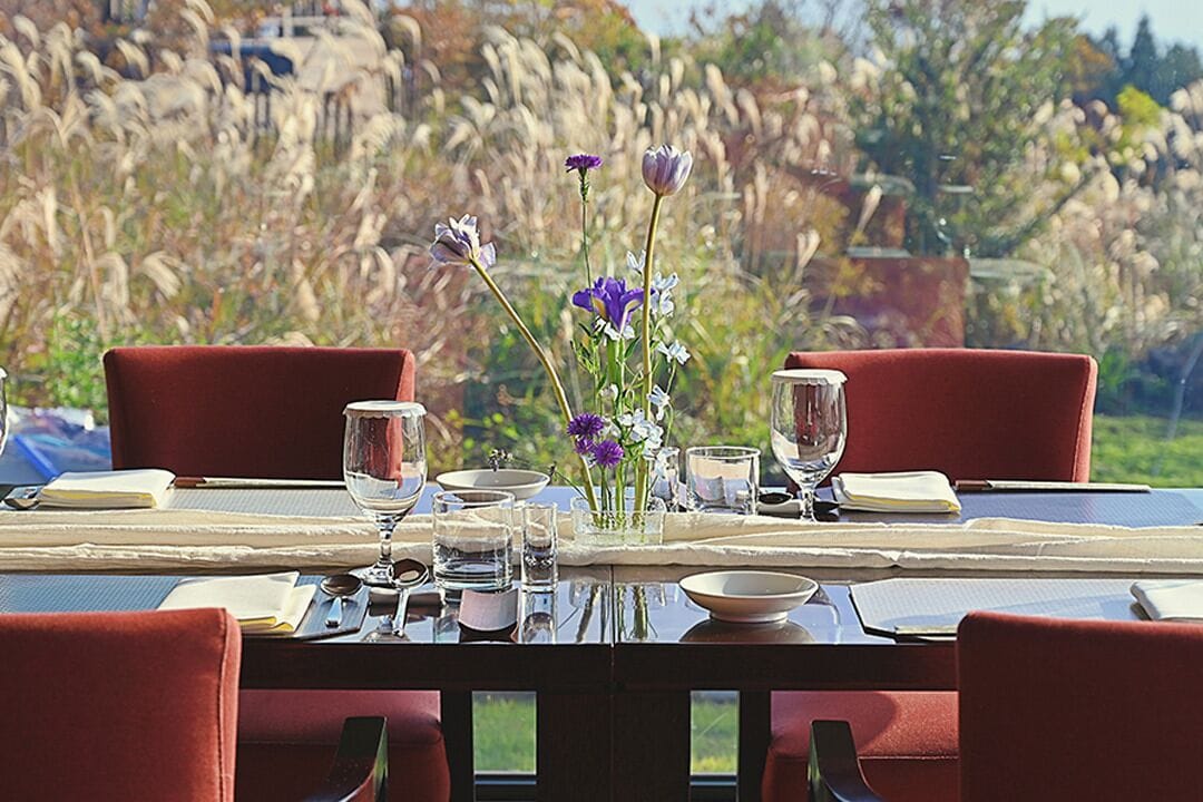 breakfast, lunch, dinner served; garden views