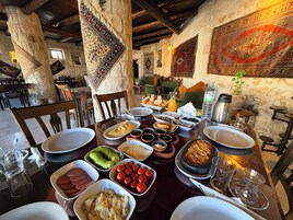 Desayuno completo incluido