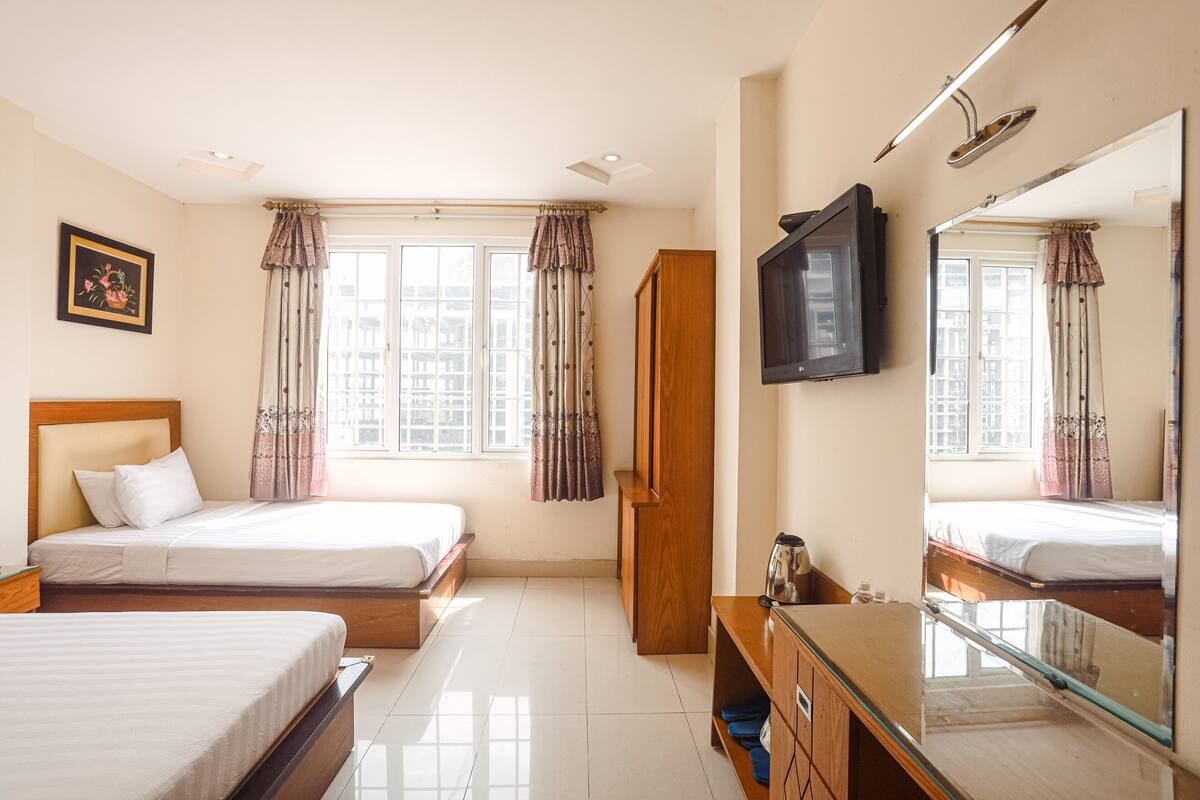 Phòng Deluxe | Minibar, phòng cách âm, truy cập Internet không dây miễn phí 