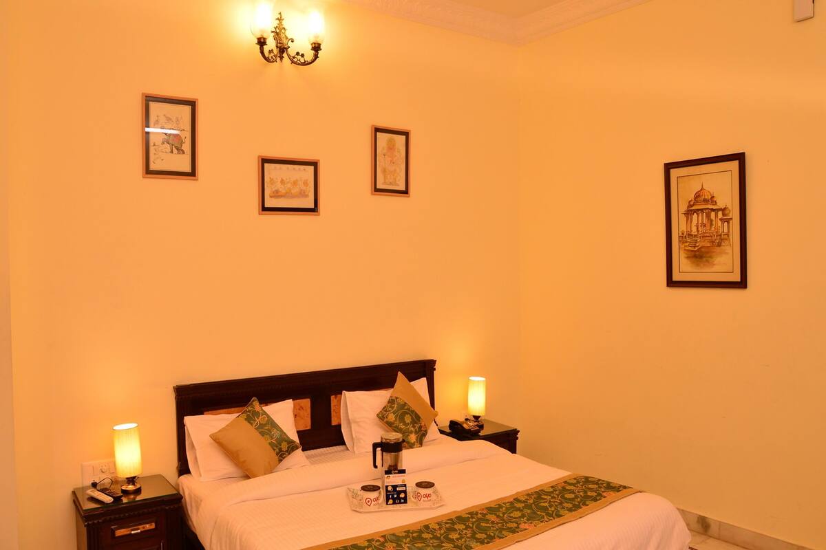 Standard Double or Twin Room, 1 Bedroom, Private Bathroom | Desk, free WiFi