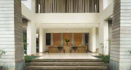 Papyrus Tropical Hotel