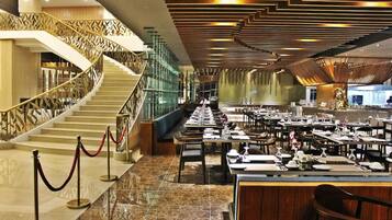 Daily buffet breakfast (MYR 48 per person)