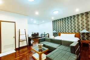 Deluxe Double Room, Kitchenette | Private kitchenette | Fridge - Nakara Loft Chiang Mai (Chiang Mai)