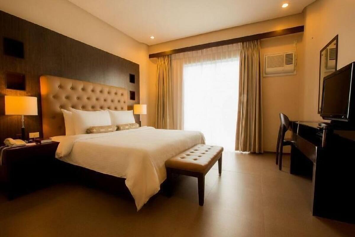 In-room safe, desk, blackout curtains, iron/ironing board
