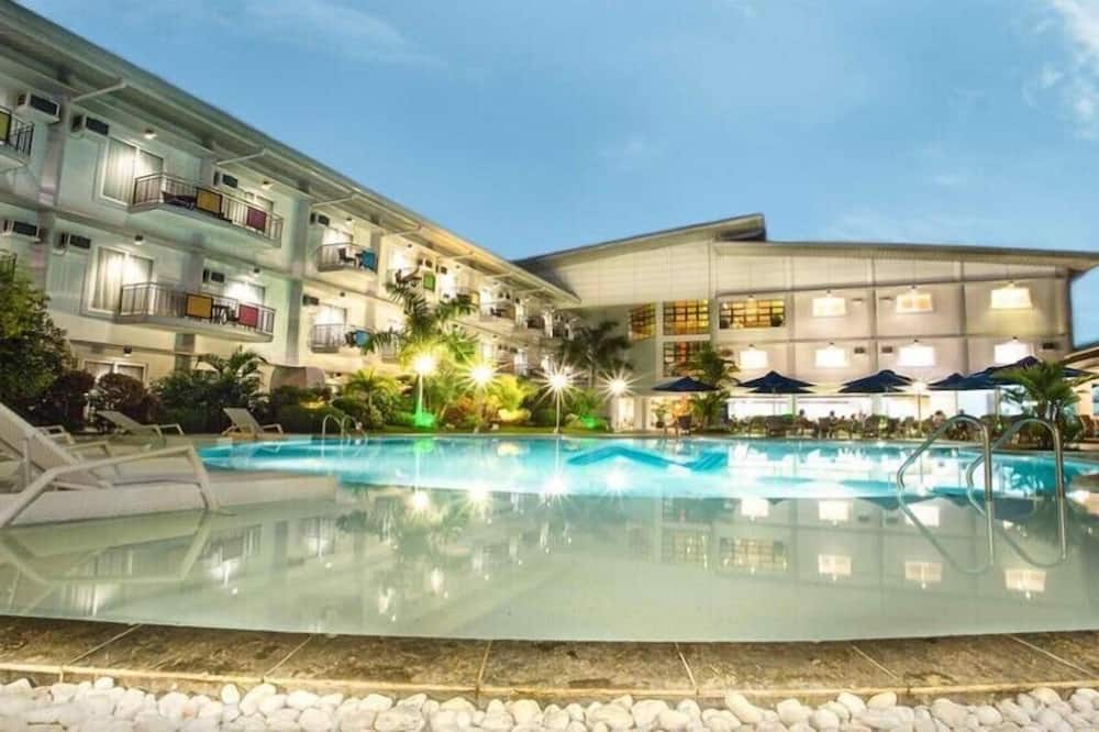 N Hotel