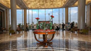 บริเวณประตูทางเข้า