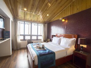 Chambre Standard Double ou avec lits jumeaux, salle de bains privée