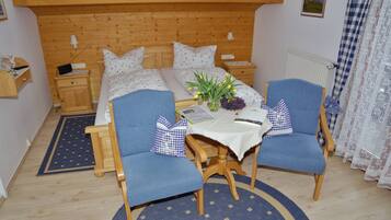 Studio Standard, salle de bains attenante, cĂŽtĂ© jardin | Ăquipements de la chambre