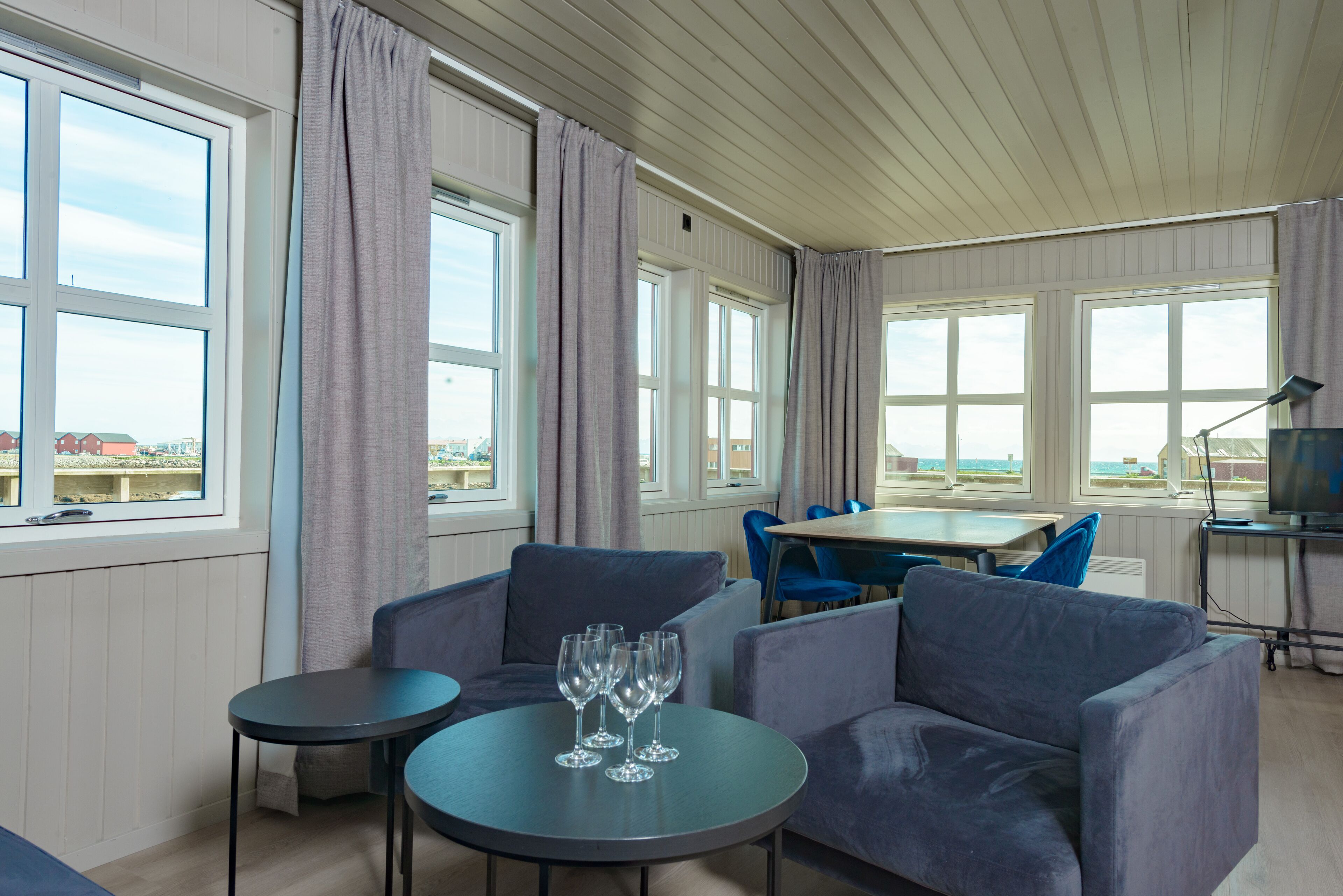 Family Apartment | Bathroom | Towels