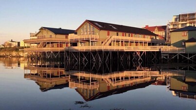 Grønnbuene Rorbu Hotel
