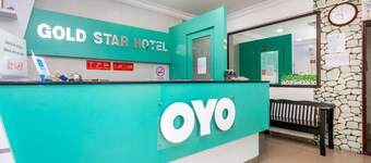 OYO 850 Gold Star Hotel