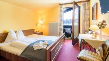 Zimmersafe, kostenlose Babybetten, kostenlose Zustellbetten