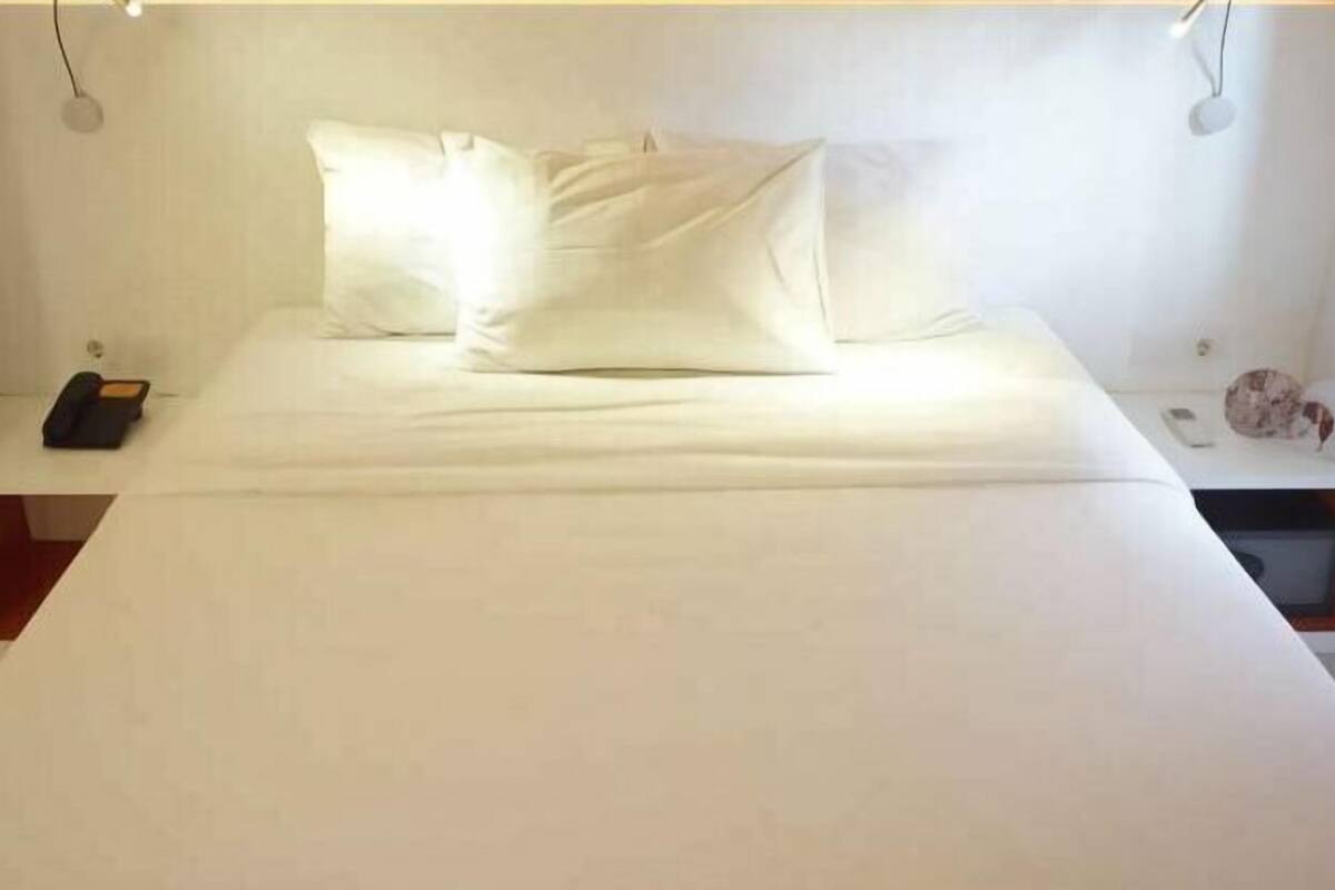 1 chambre, coffres-forts dans les chambres, bureau
