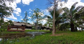 Tremannsrom – deluxe | Hageutsikt