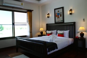 Minibar, blackout drapes, free WiFi, bed sheets - Apirata Resort (Nan)