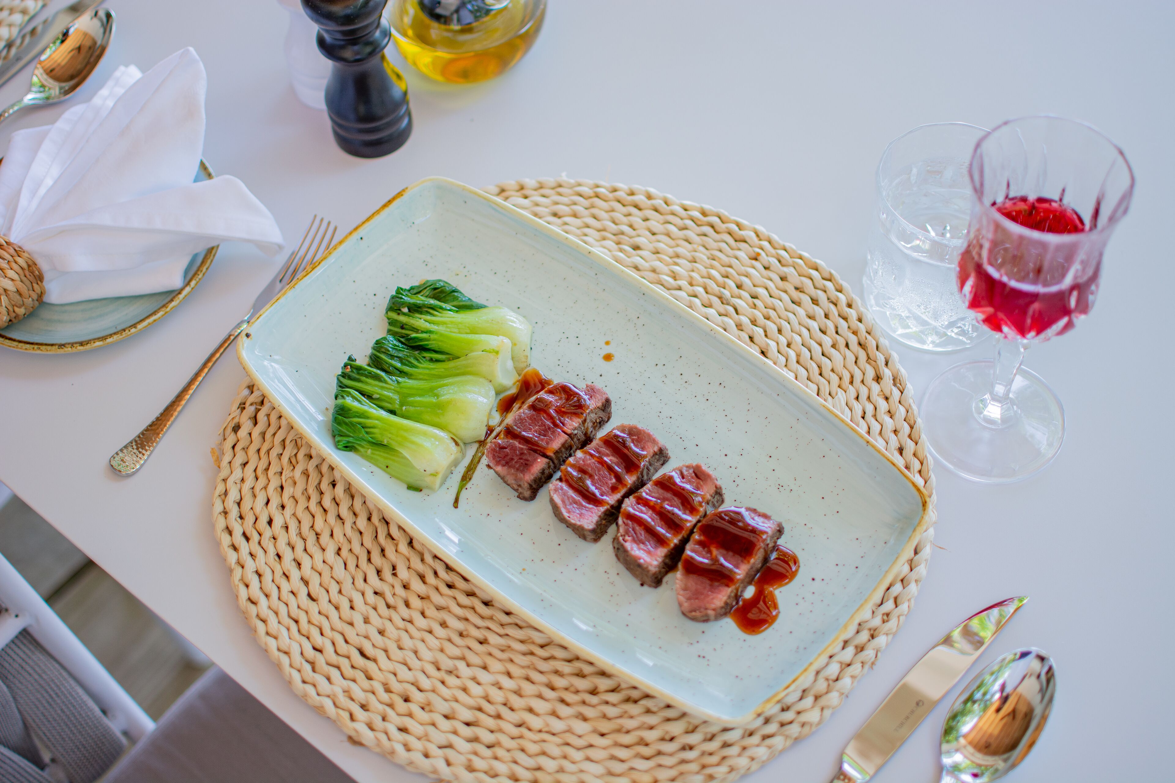 2 restaurants, breakfast, lunch, dinner served; mediterranean cuisine