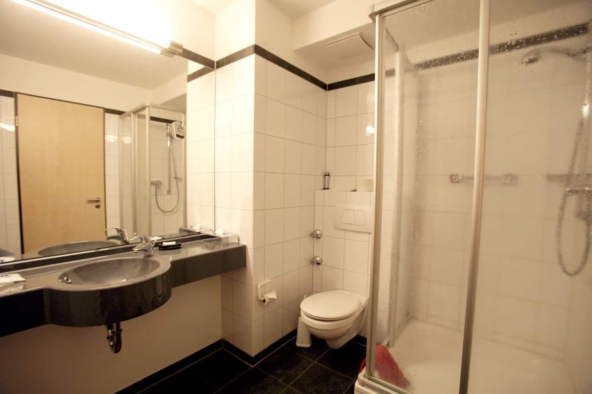 free toiletries, hair dryer, towels