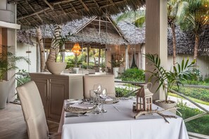 2 restaurants; breakfast, lunch, and dinner served - Zawadi Hotel Zanzibar - All Inclusive (Dongwe)