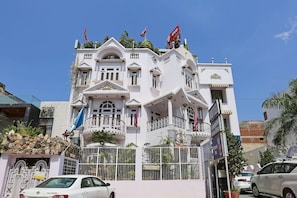 Exterior - OYO 1992 Hotel Maan's Heritage (Jaipur)