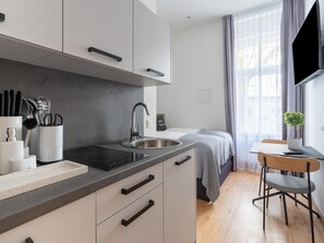 Suite S | Eigene Küche | Kühlschrank, Wasserkocher mit Kaffee-/Teezubehör, Wasserkocher, Toaster