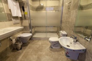 Bathroom - Club Exelsior (Marmaris)