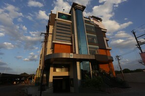 Depan hartanah