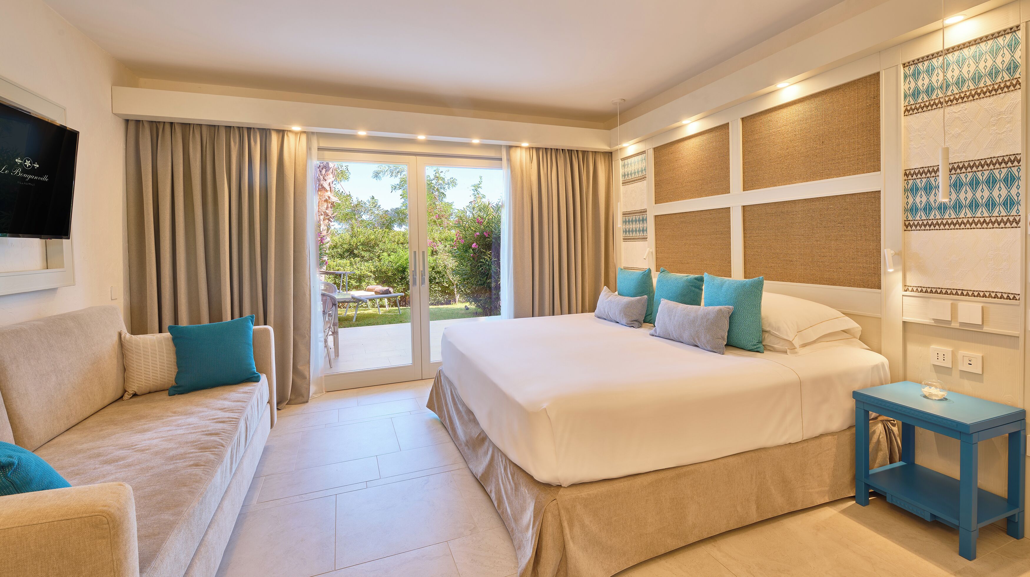 디럭스룸 | 객실 내 금고, 노트북 작업 공간, 암막 커튼, 무료 WiFi