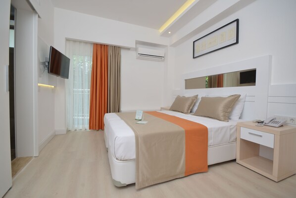Minibar, in-room safe, soundproofing, travel crib - Doc's Hotel Kemer (Kemer)
