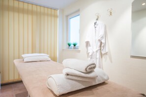 Sauna, aromatherapy, reflexology, 1 treatment room, massages - Landgasthof Hotel Hanses-Bräutigam (Schmallenberg)