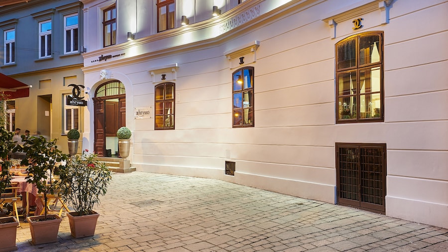 Boutique Hotel Chrysso