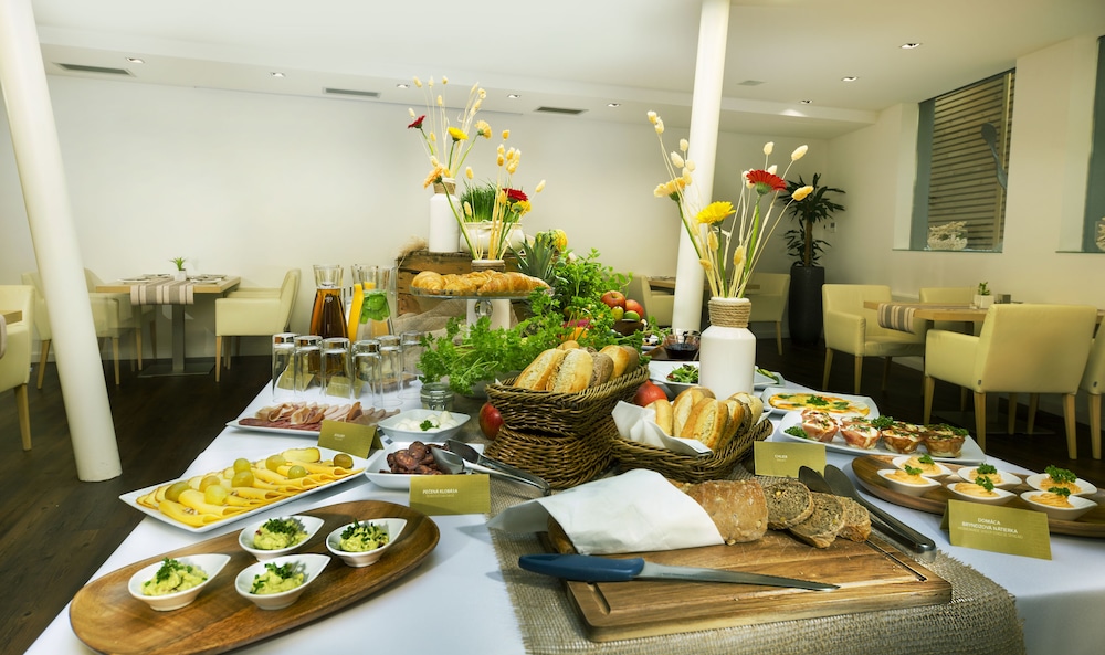 Boutique Chrysso by null