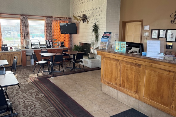 Free daily English breakfast