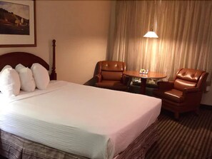 1 bedroom, individually decorated, individually furnished, desk - Thunderbird Motel (Elko)