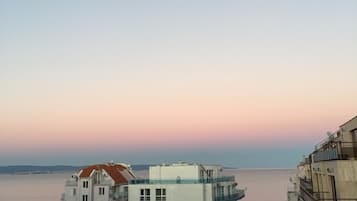 Huoneisto, 2 makuuhuonetta, merinäköala | Työpöytä, vauvansängyt, lisävuoteet, ilmainen Wi-Fi